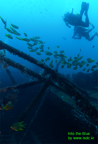 Alma jane_Sabang_Philippines_12may201904-1.jpg