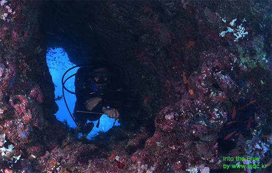 Hole in the wall_Sabang_Philippines_14may201905-1.jpg